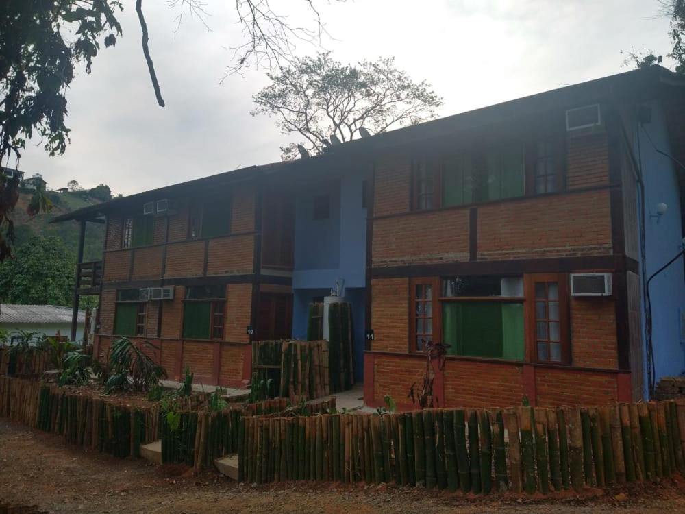 Pousada Riacho Da Serra Penedo  Exteriör bild