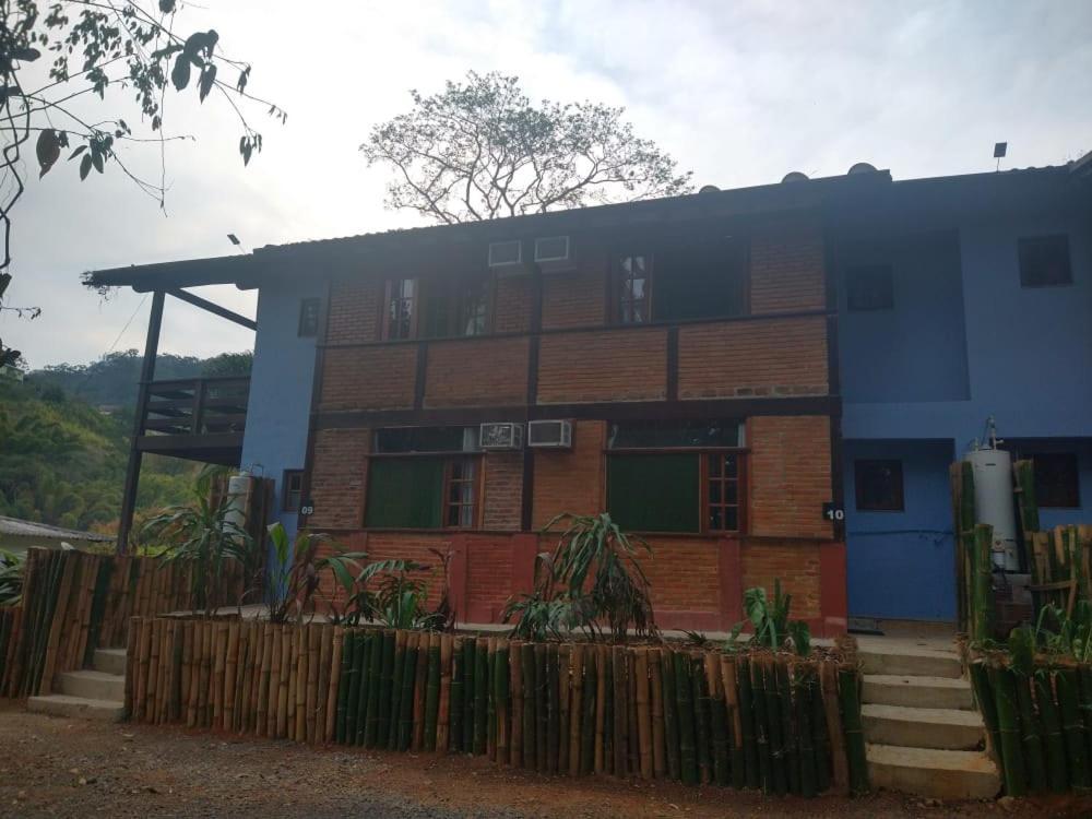 Pousada Riacho Da Serra Penedo  Exteriör bild